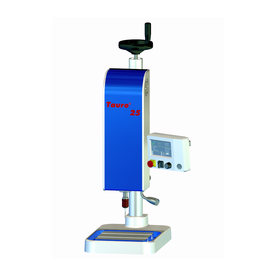 Machine à tarauder Tauro 25 pour filetages internes de M6 à M6
